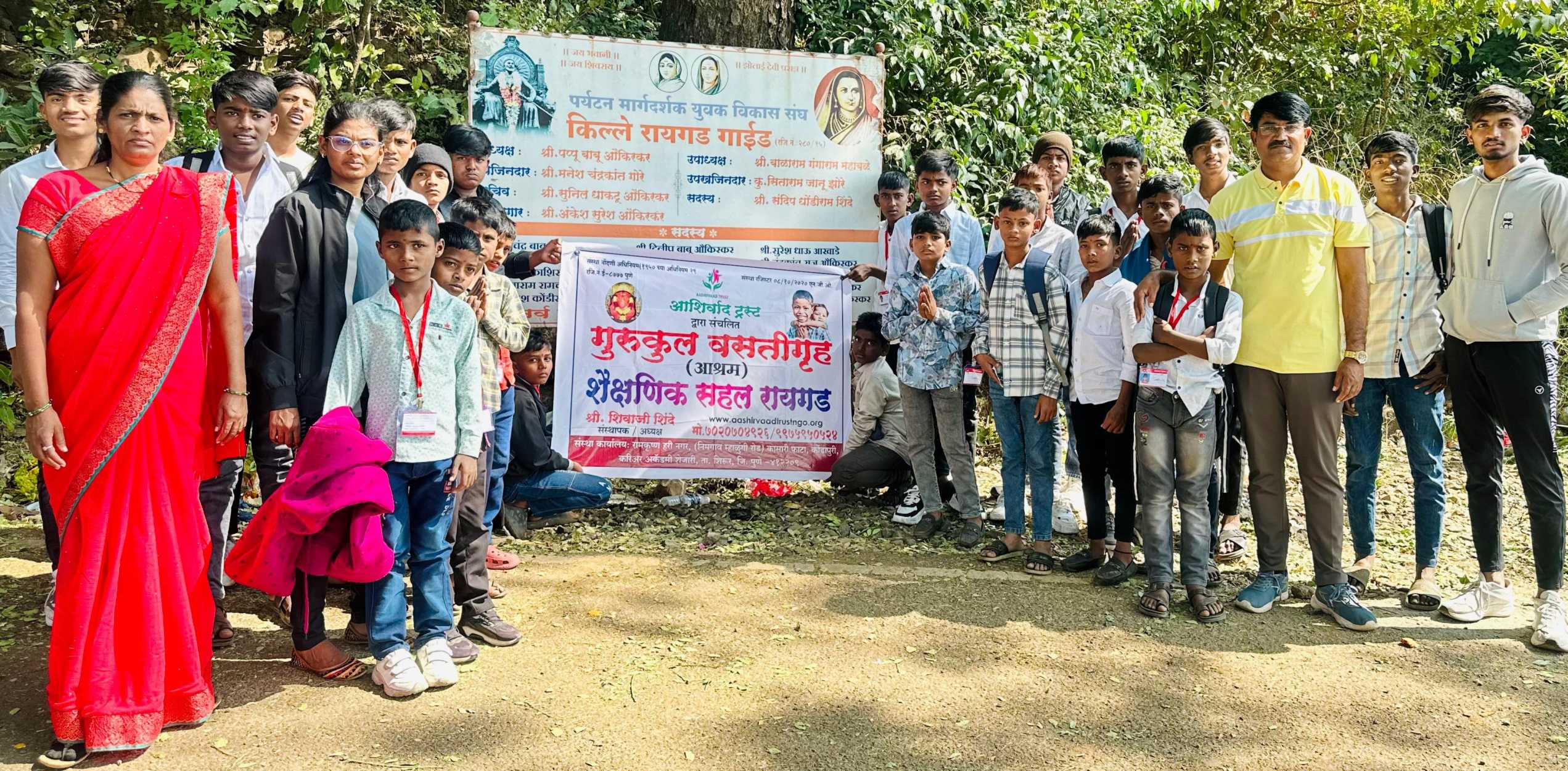 “A school trip for children to Raigad Fort.”